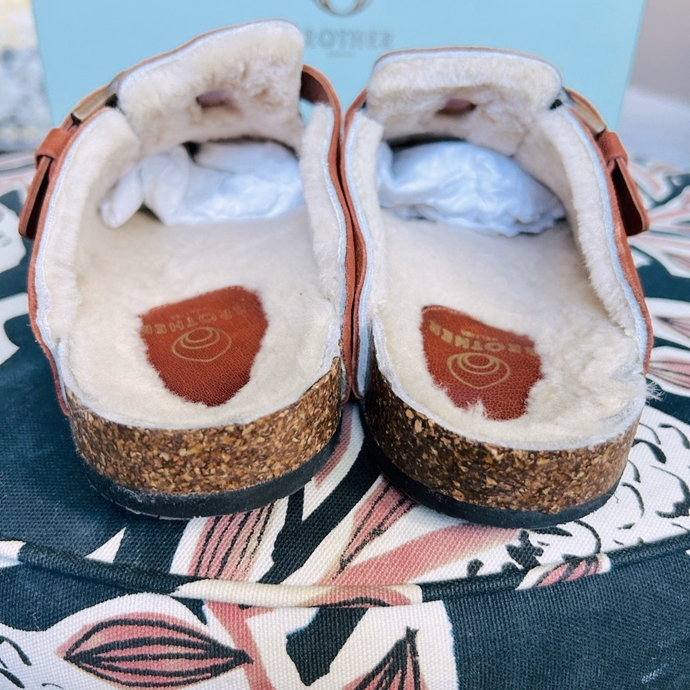 Brother Vellies Greg Shoe Whiskey Brown Leather Clog Faux Fur Size 7 - Picture 10 of 10